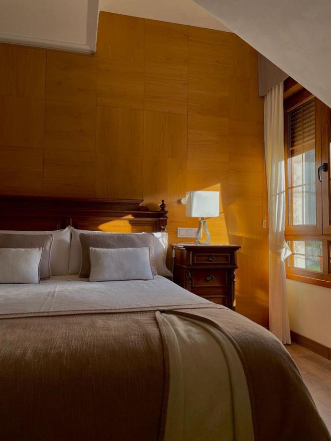 Hotel Rural El Torrejon Arenas De Cabrales Eksteriør bilde